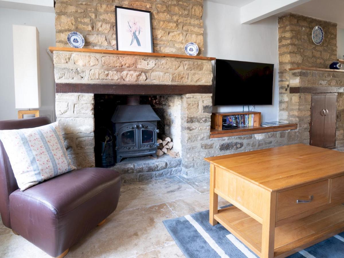 Quarry Cottage Courtyard Garden Pass The Keys Cirencester Εξωτερικό φωτογραφία
