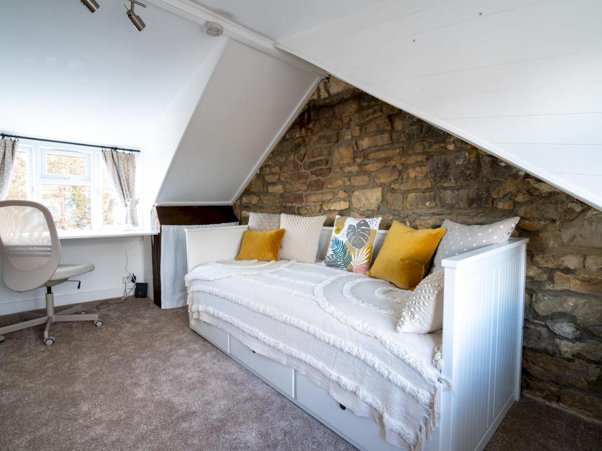 Quarry Cottage Courtyard Garden Pass The Keys Cirencester Εξωτερικό φωτογραφία