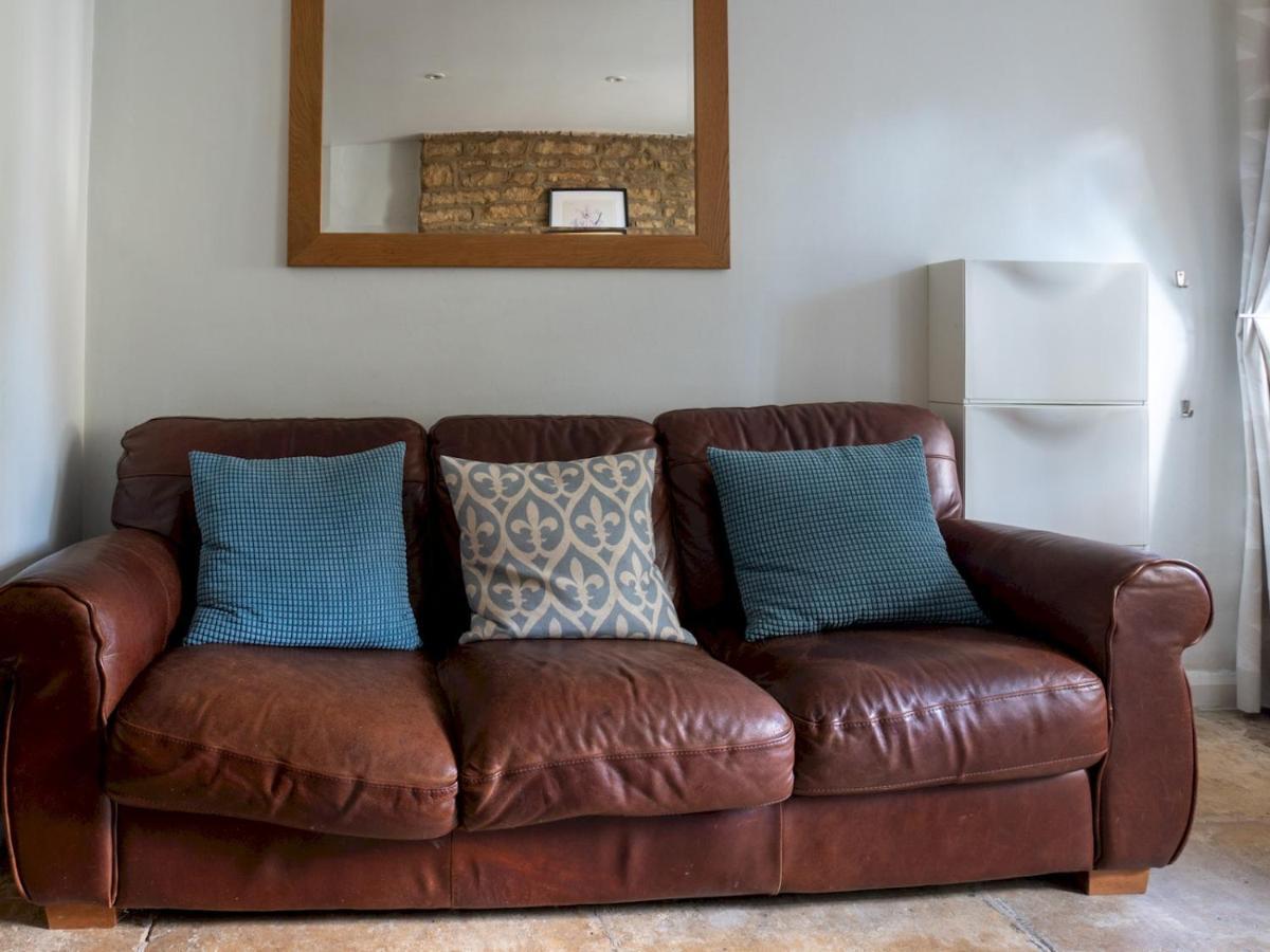 Quarry Cottage Courtyard Garden Pass The Keys Cirencester Εξωτερικό φωτογραφία