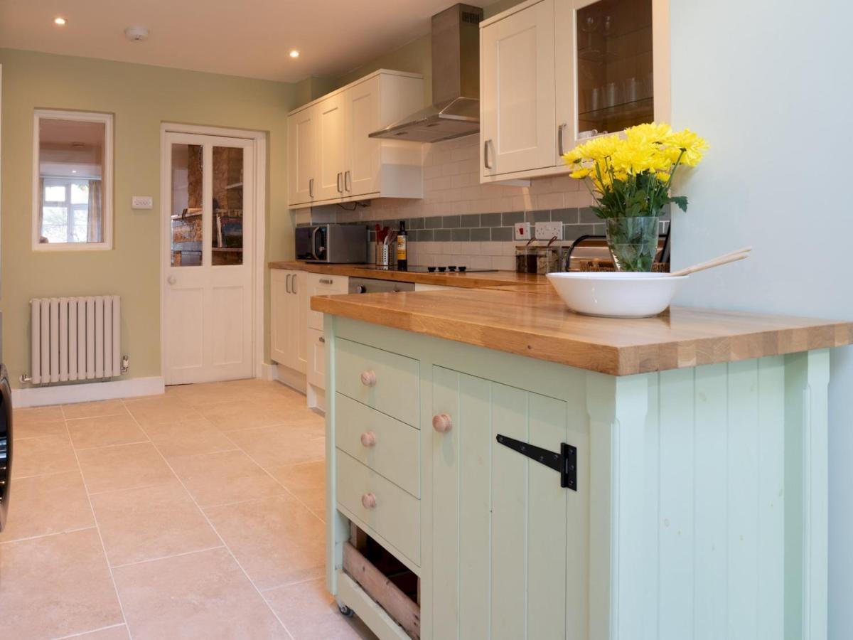 Quarry Cottage Courtyard Garden Pass The Keys Cirencester Εξωτερικό φωτογραφία