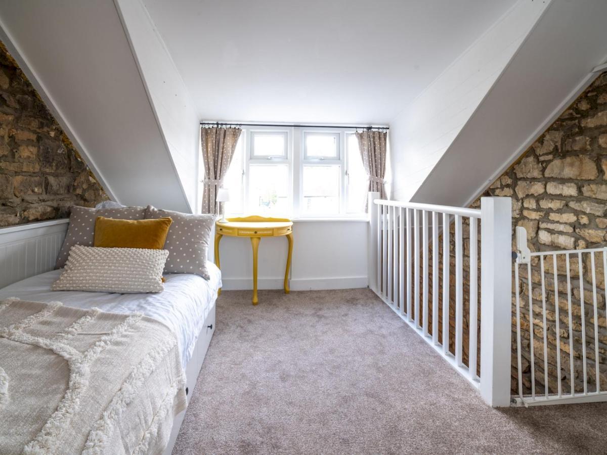 Quarry Cottage Courtyard Garden Pass The Keys Cirencester Εξωτερικό φωτογραφία